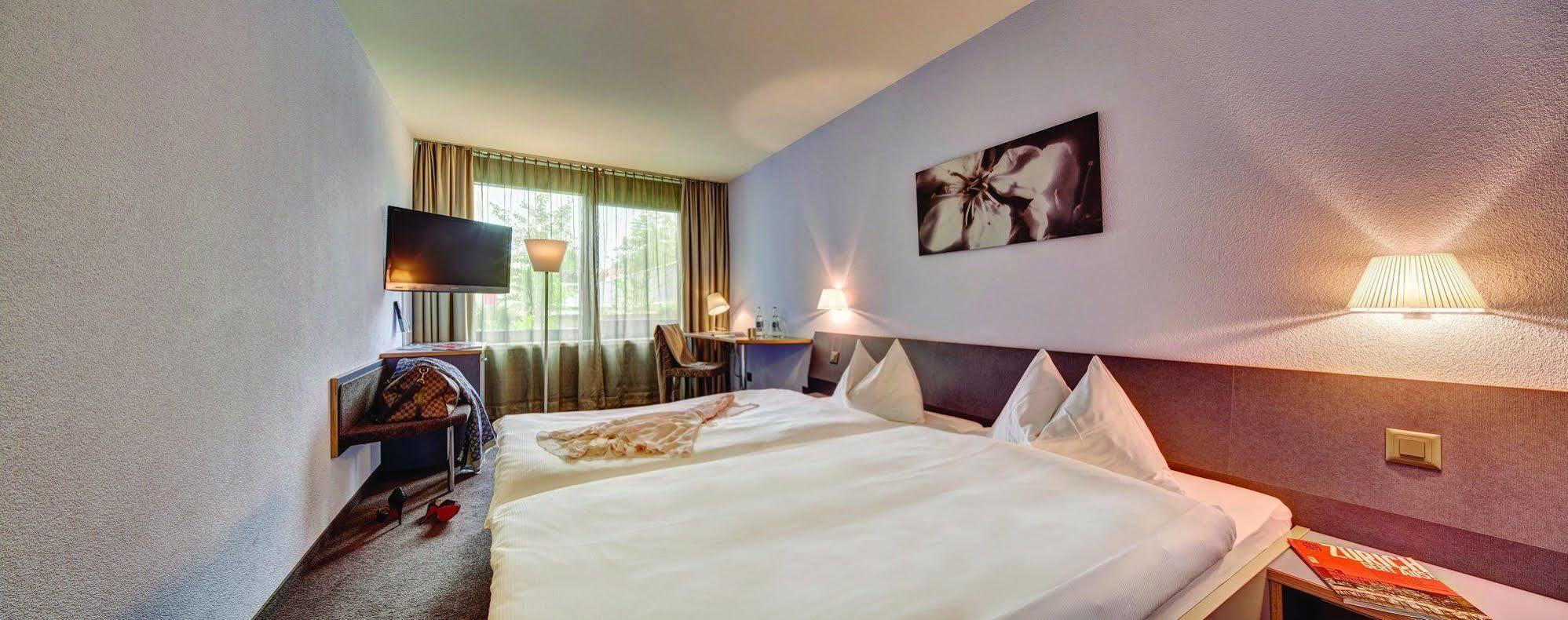 Geroldswil Swiss Quality Hotel Zewnętrze zdjęcie